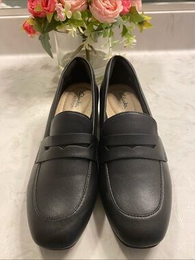 Clarks Black Leather Slip-On Penny Loafers, NWOB